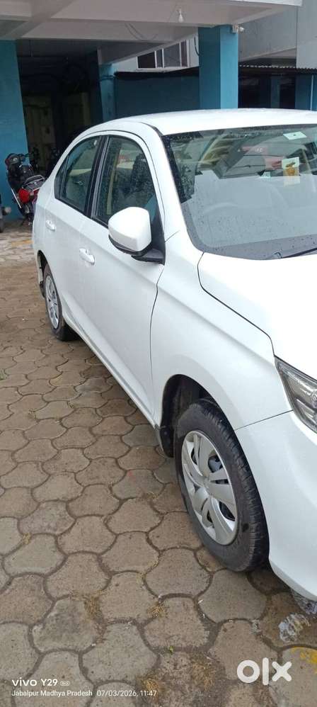 Honda Amaze 2022 Petrol Well Maintained