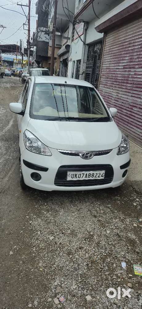 Hyundai I10 Magna 2010 Model New Tyre Battery Valid 2030