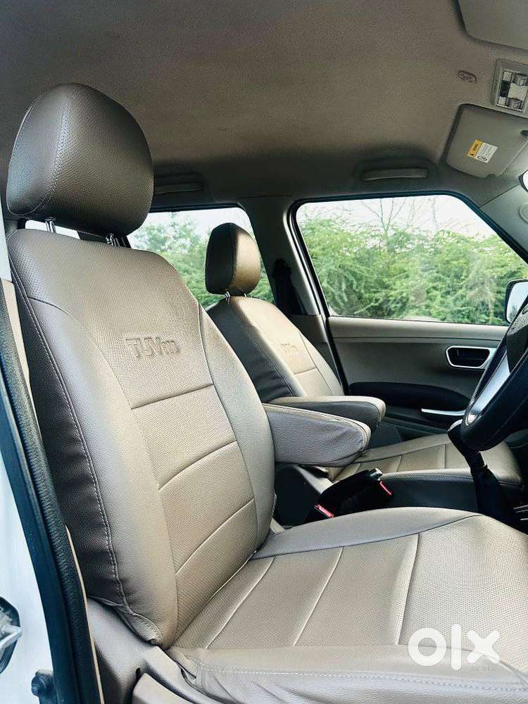 Mahindra Tuv 300 Mhawk100 T8, 2018