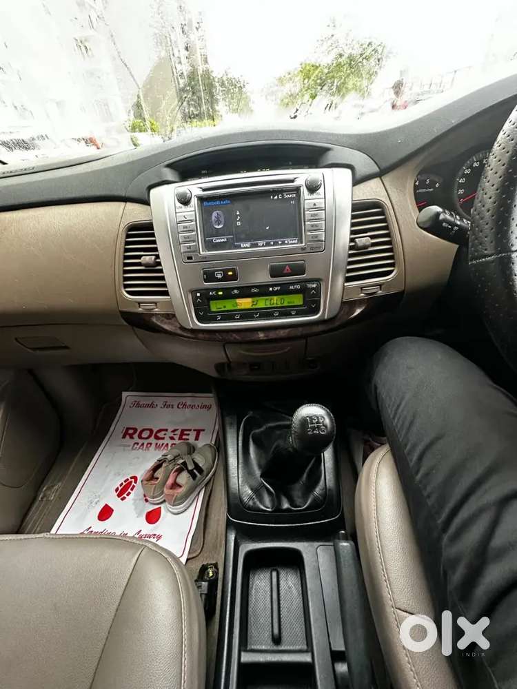 Toyota Innova Diesel 2015
