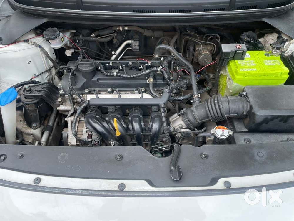 Hyundai I20 Petrol Asta Option, 2018, Petrol
