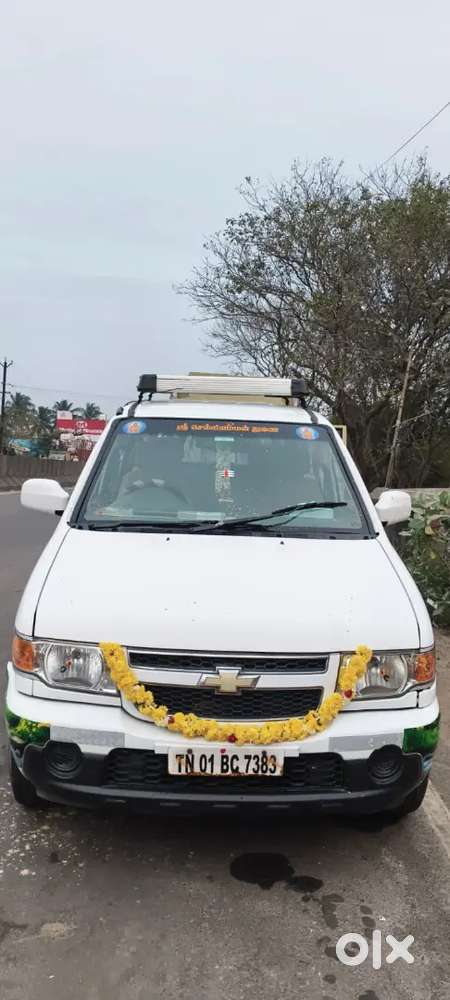 Chevrolet Tavera 2017 Diesel 48000 Km Driven