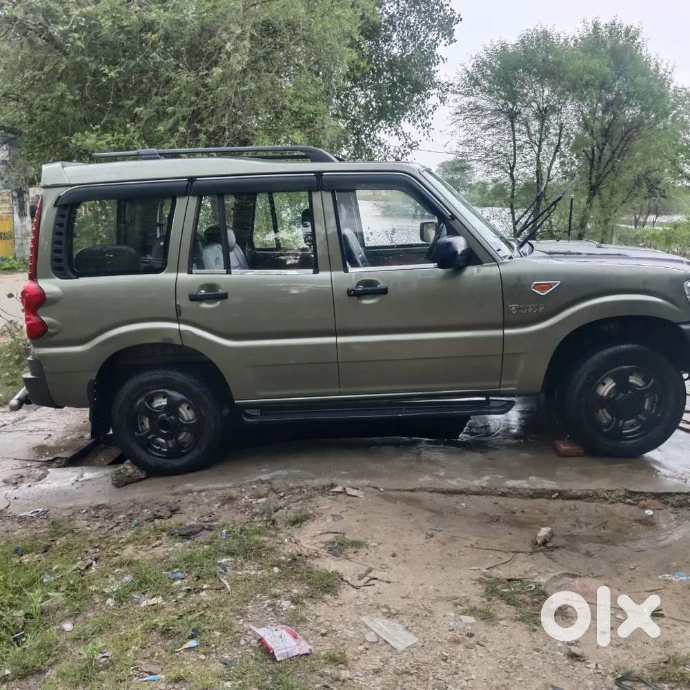 Mahindra Scorpio 2014