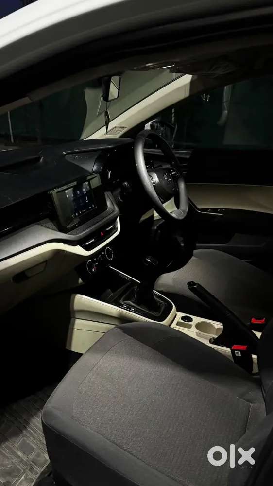 Skoda Slavia 1.0l Petrol 2022 Model