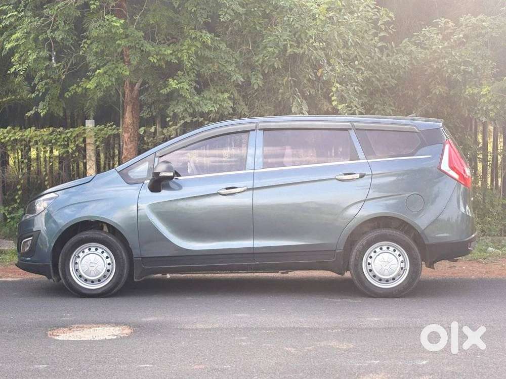 Mahindra Marazzo, 2019, Diesel