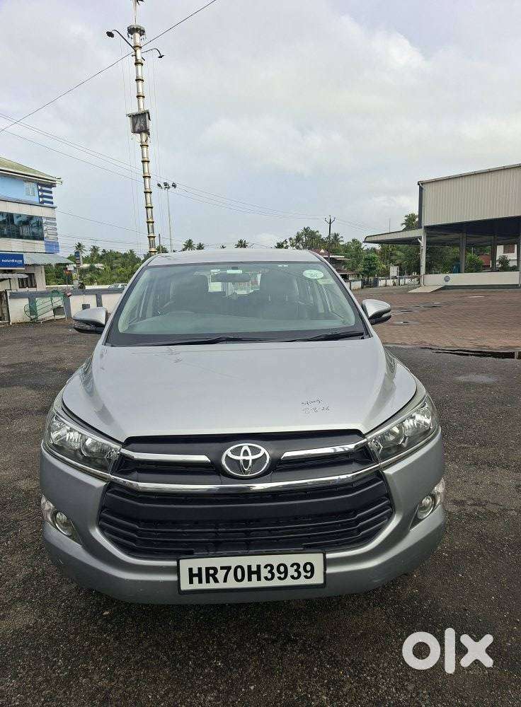 Toyota Innova Crysta 2.8 Gx At, 2016, Diesel