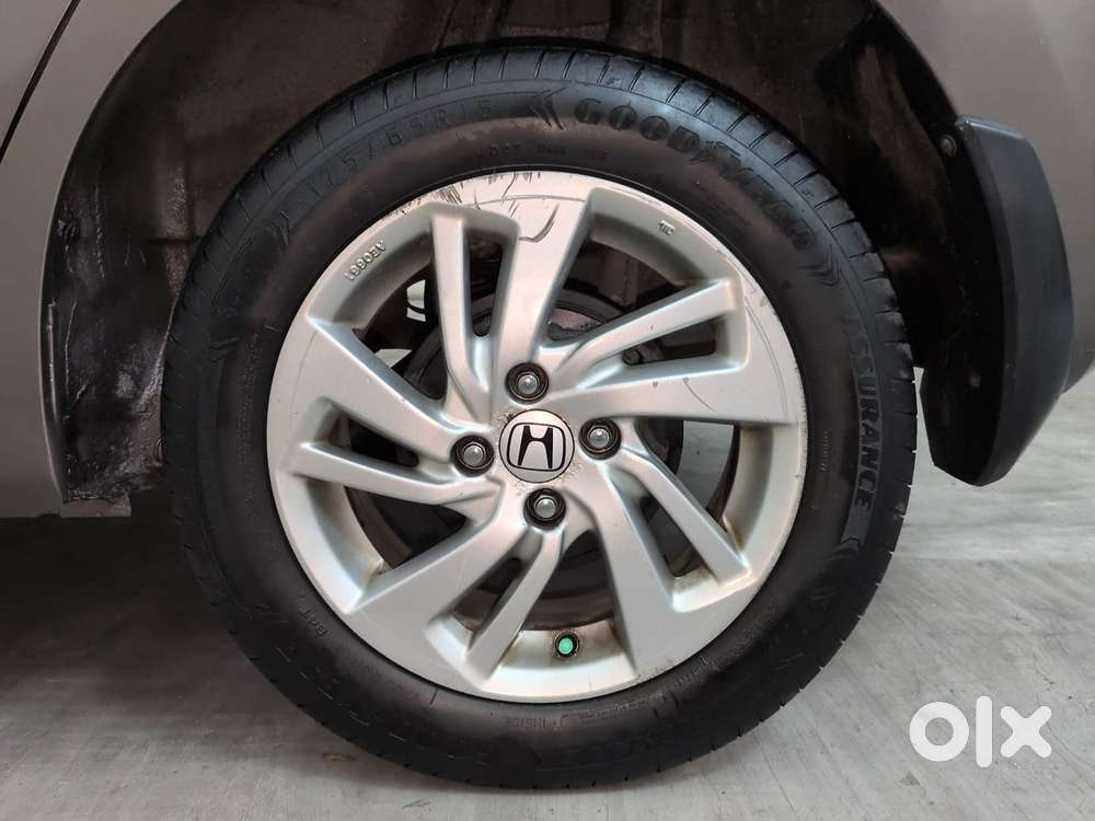 Honda Jazz V At I-vtec, 2017, Petrol