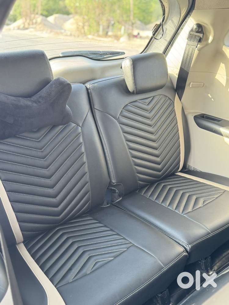 Renault Triber Rxz, 2022, Petrol