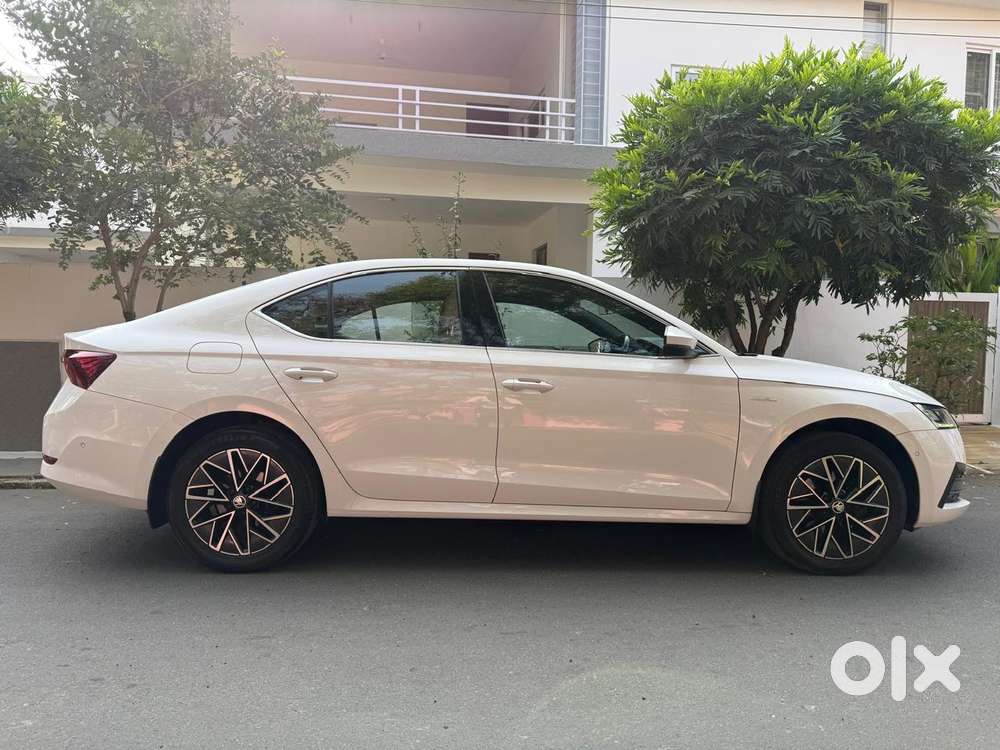Skoda Octavia, 2021, Petrol