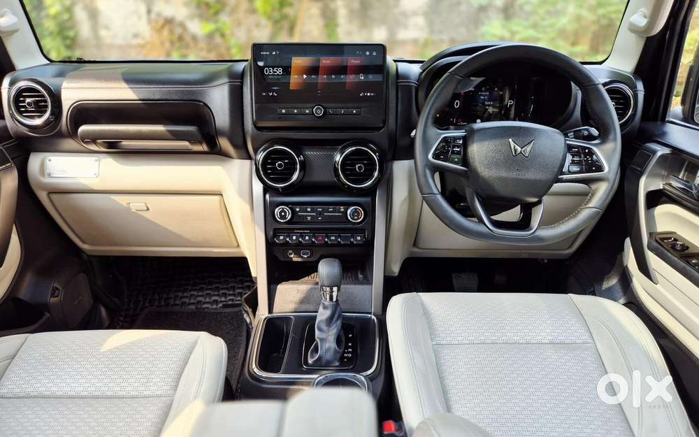Mahindra Thar Roxx Ax7 L Petrol At 2wd, 2025, Petrol