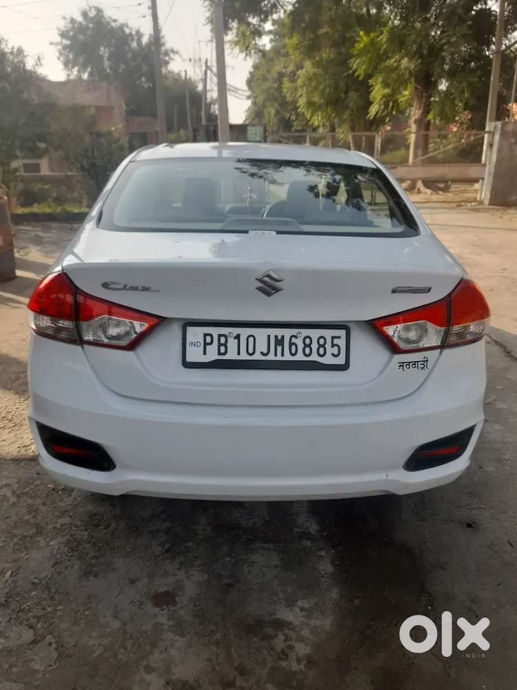 Clean Record Car With Luxury Features