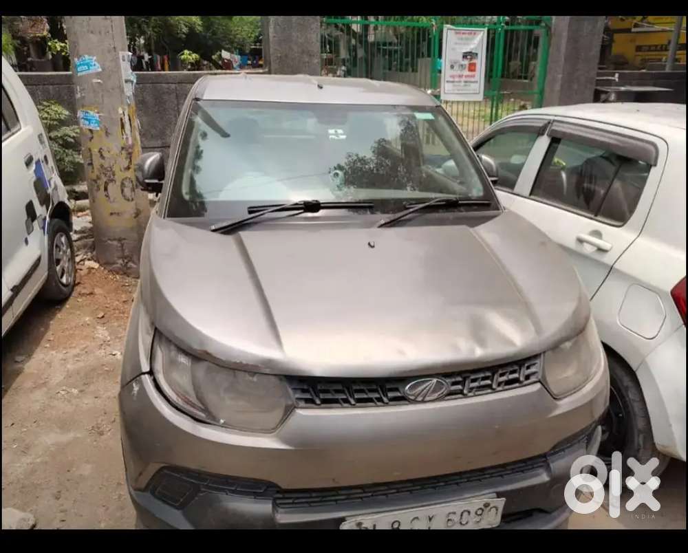 Mahindra Kuv 100 2016 Petrol 48000 Km Driven