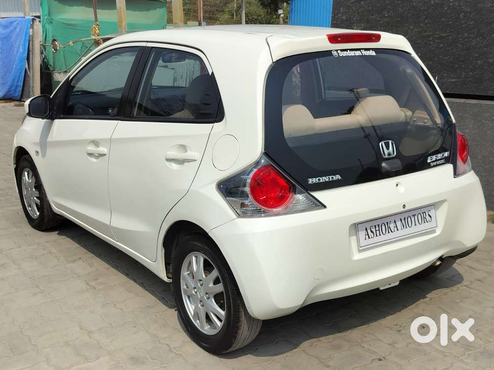 Honda Brio 2011-2013 V Mt, 2012, Petrol