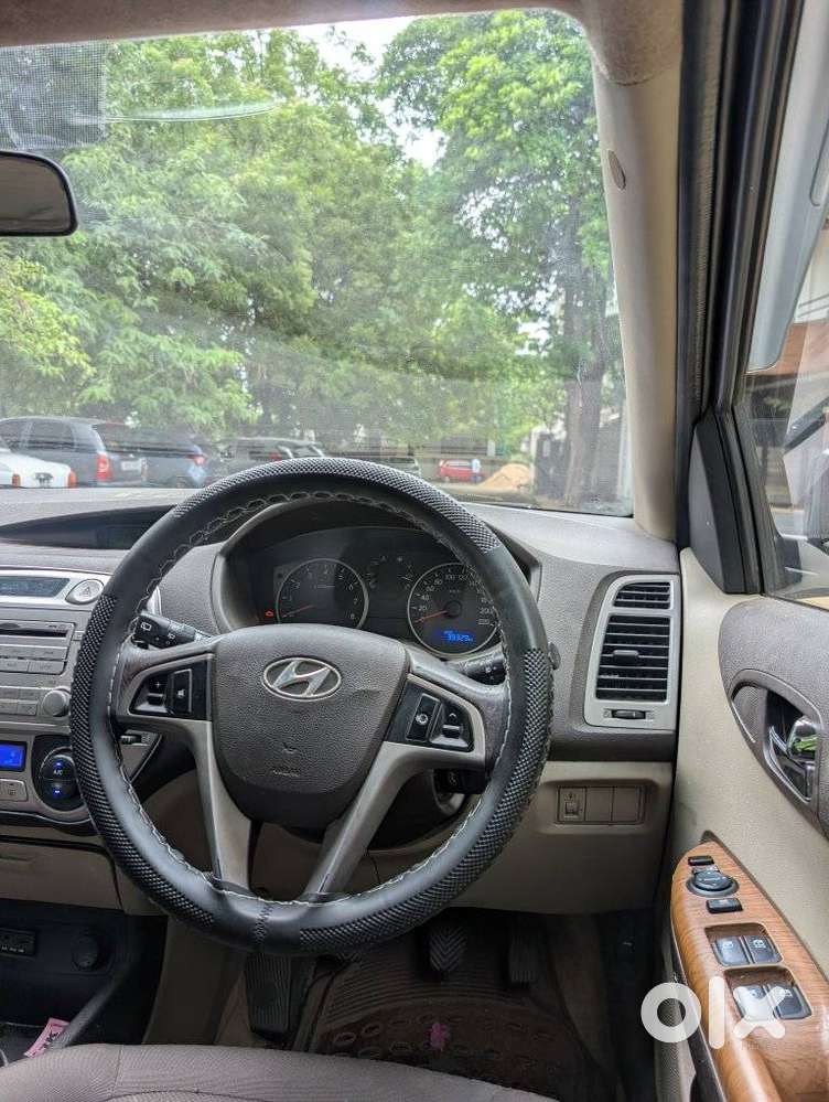 Hyundai I20 Asta Option, 2011, Petrol