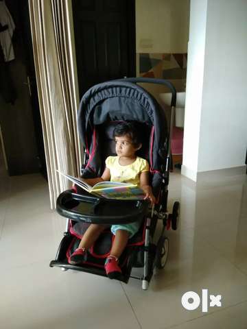 Mee mee baby outlet pram with rocker