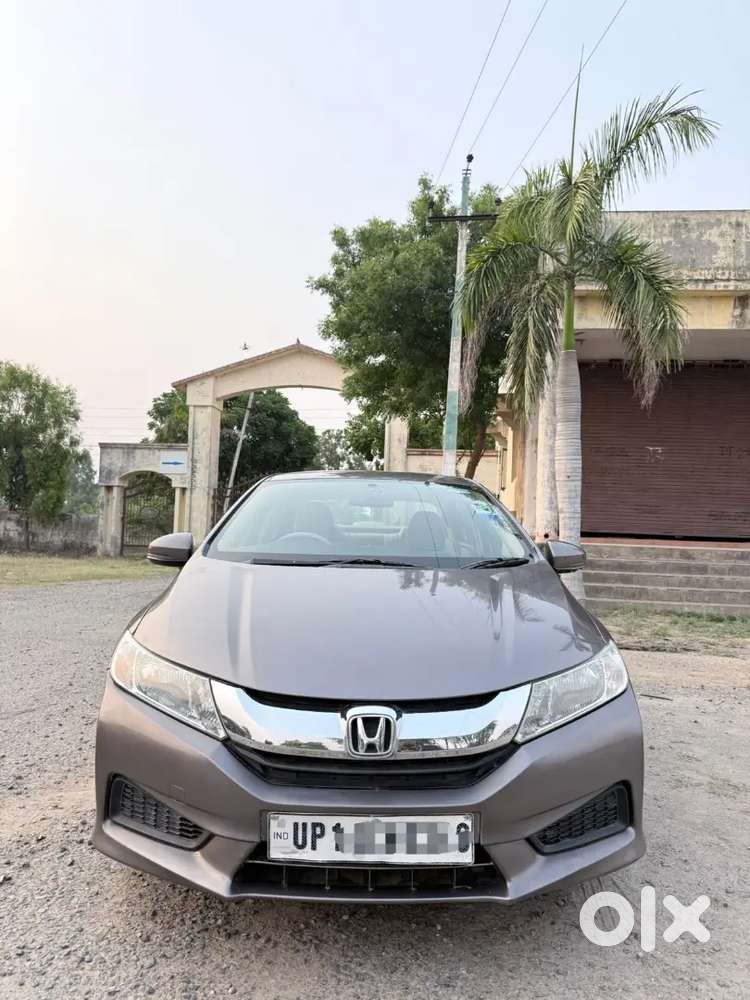 Honda City At 2015
