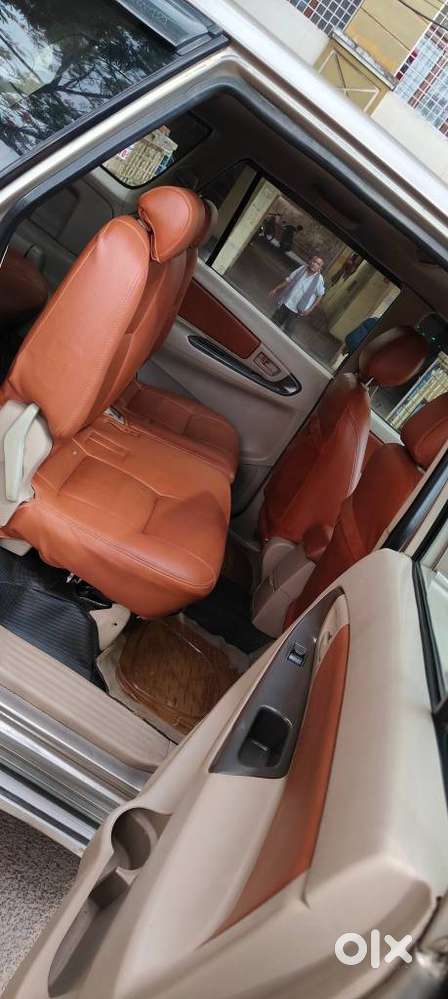 Toyota Innova 2.5 G (diesel) 8 Seater, 2007, Diesel