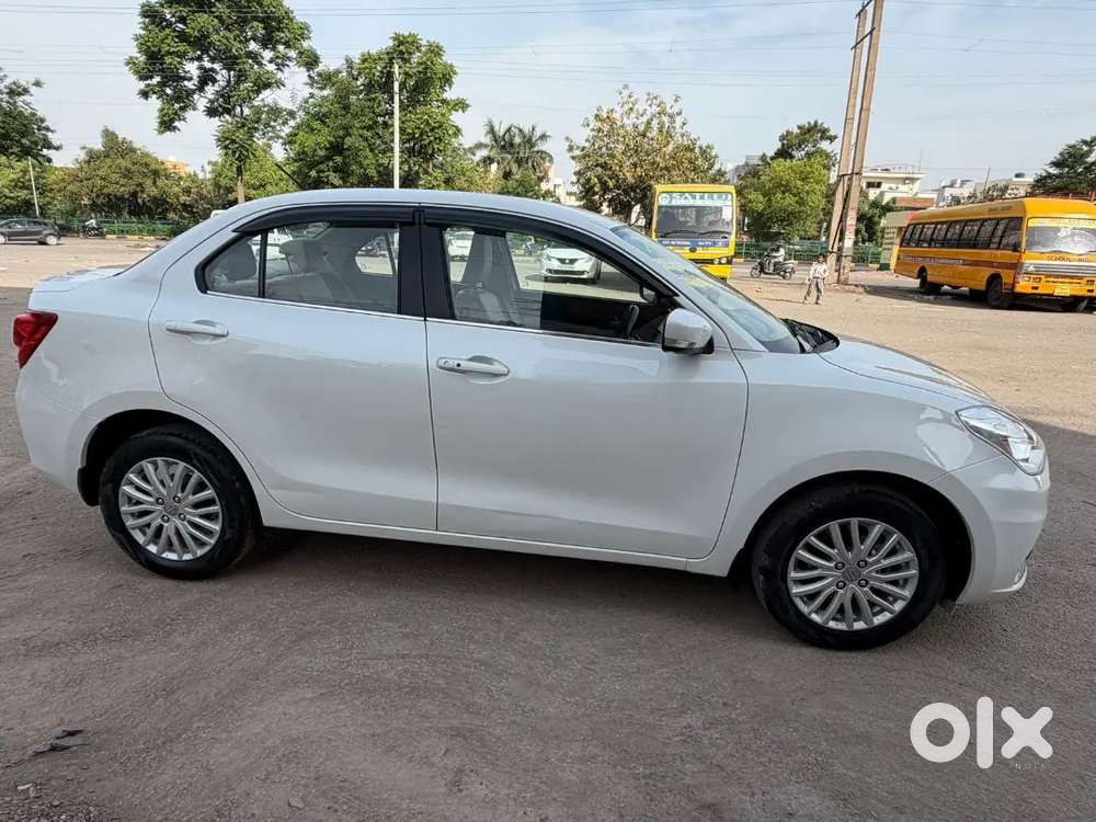 Dizar Zxi Cng 2022 First Owner Km 47k Both Keys Full Insu