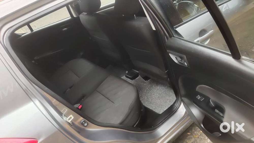 Maruti Suzuki Swift Vxi, 2012, Petrol