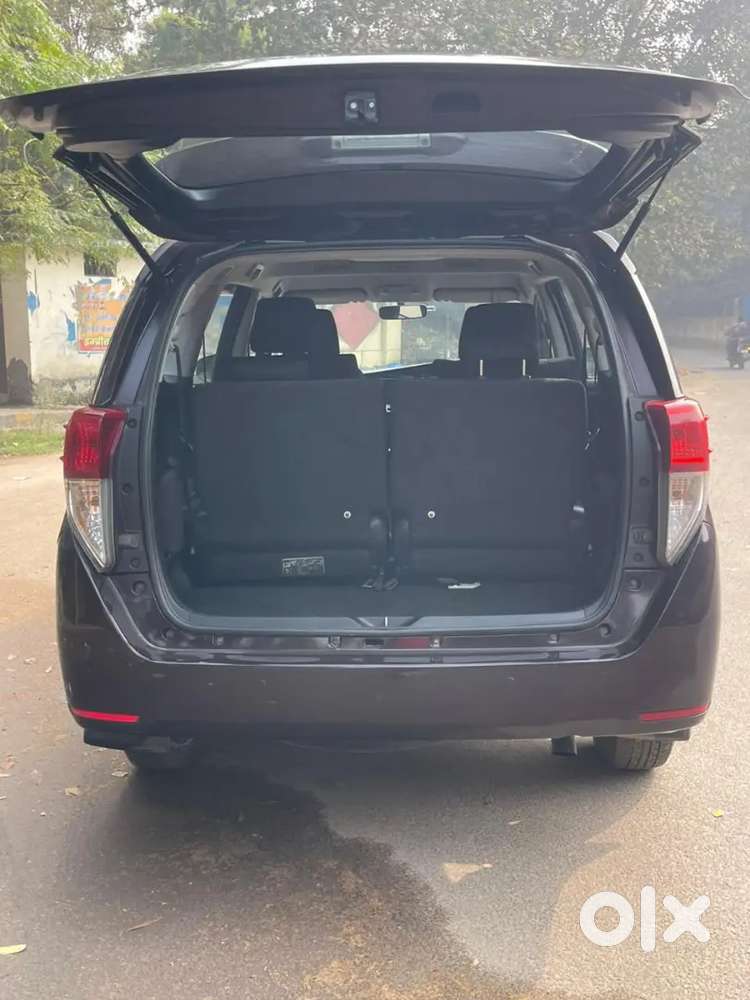 Toyota Innova Crysta 2017 Model Diesel Manual