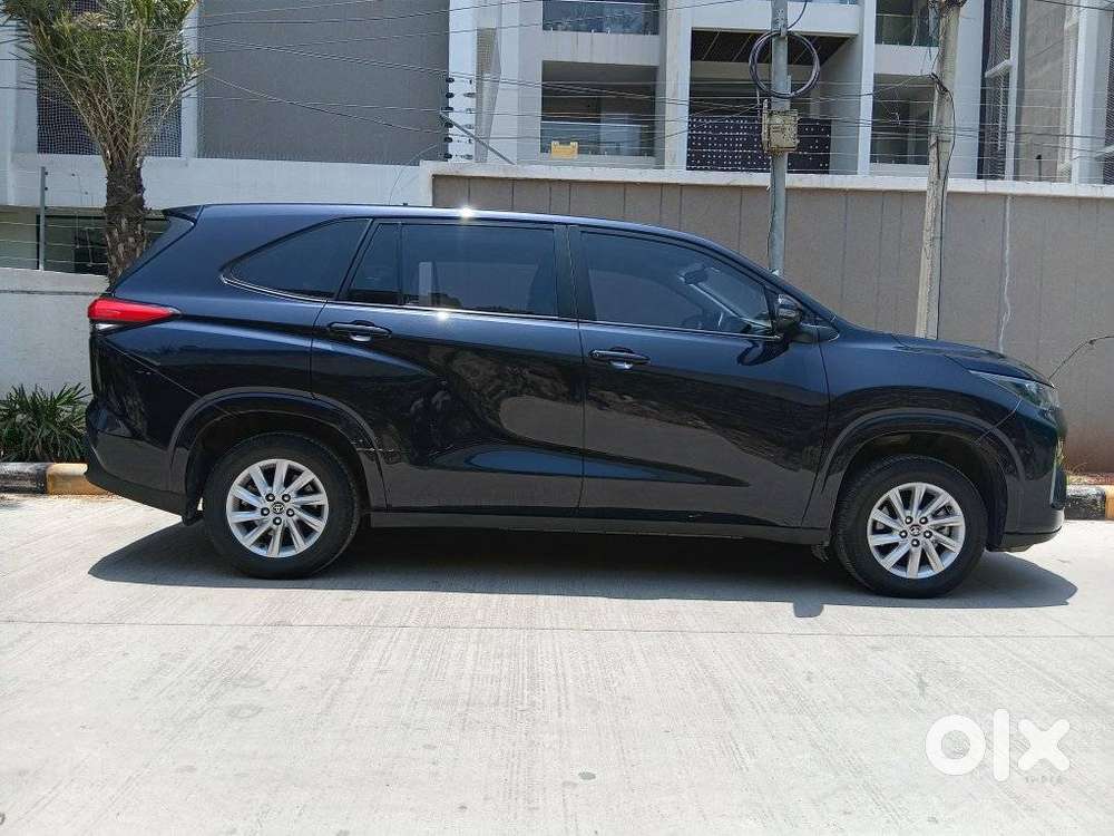 Toyota Innova Hycross 2.0 Gx 8 Str, 2024, Petrol