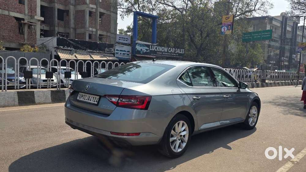 Skoda Superb L&k 2.0 Tdi At, 2017, Diesel