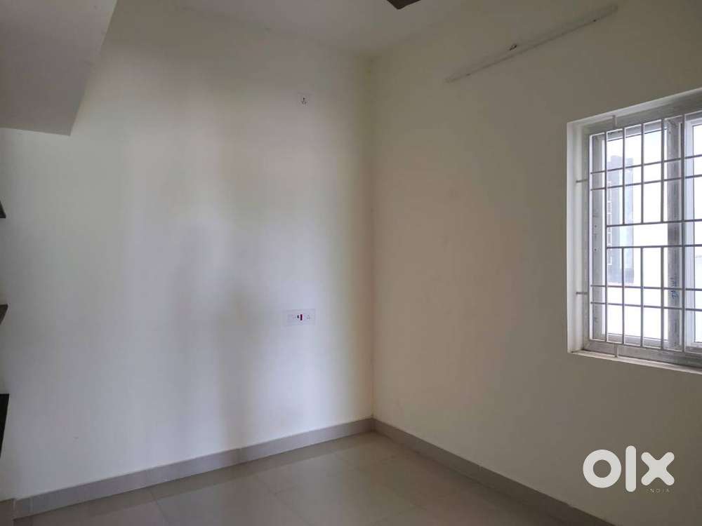VILLA FOR SALE WITH CAR PARKING [34,90,000] ONLY