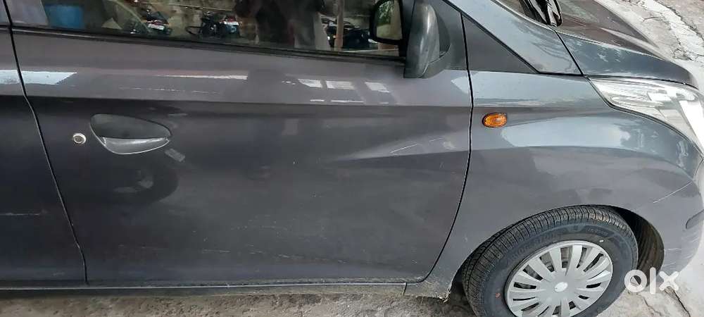 Hyundai Eon 2015 Petrol Well Maintained