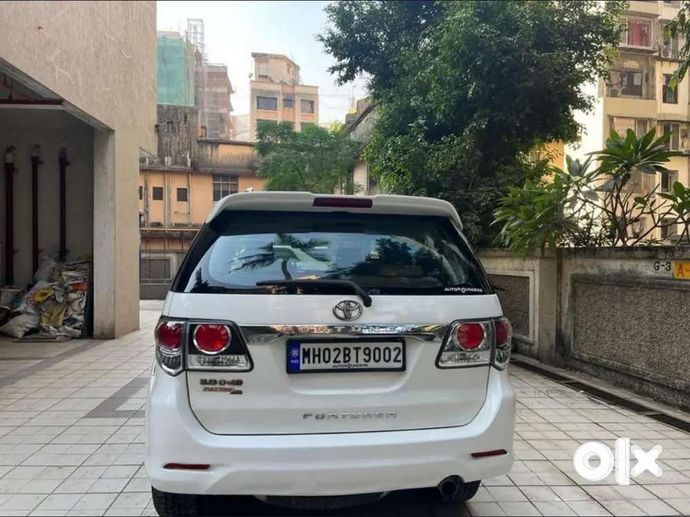 Toyota Fortuner 2010