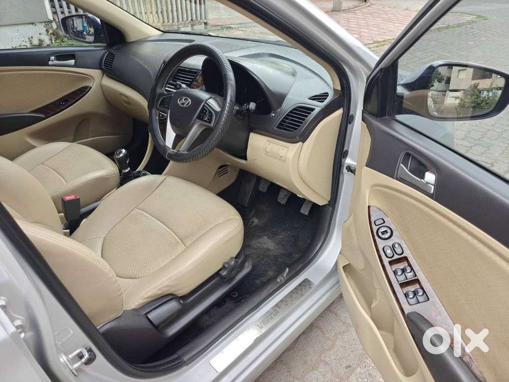 Hyundai Verna 1.6 Sx Vtvt, 2015, Petrol