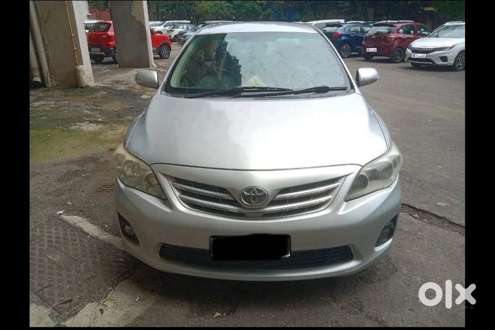 Toyota Corolla Altis 2012