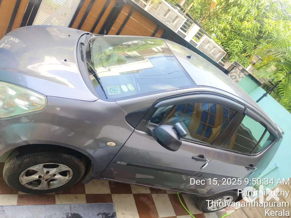Good Condition Vihical
Family Use 
No Complaints 
Extra Fittings 32000