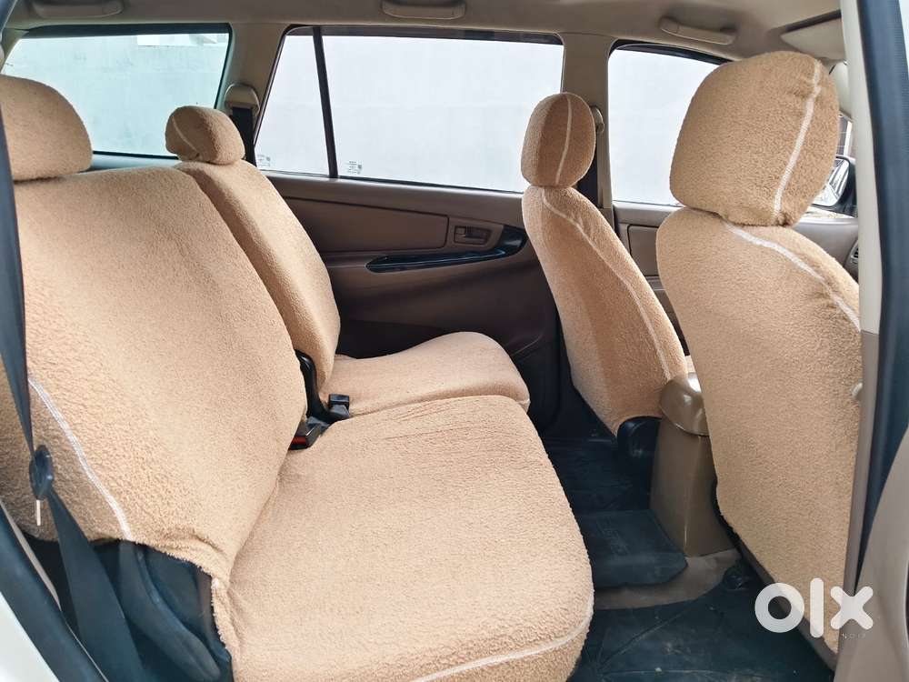 Toyota Innova 2.5 G (diesel) 7 Seater, 2015, Diesel