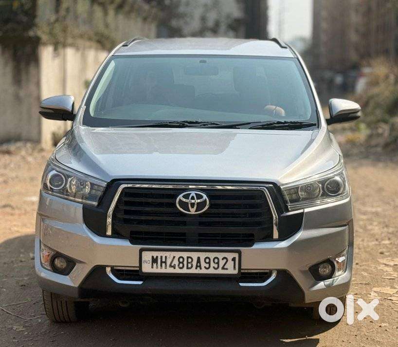 Toyota Innova Crysta 2.4 V, 2017, Diesel
