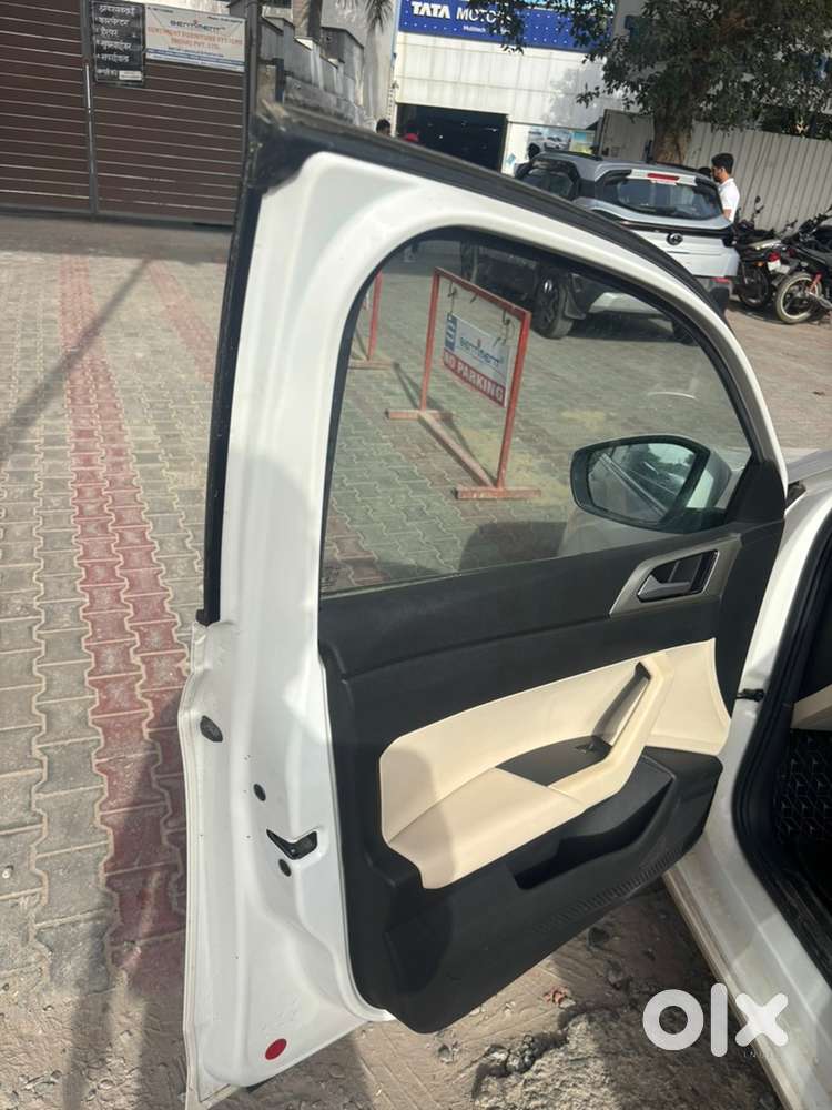 Volkswagen Virtus Petrol 2023