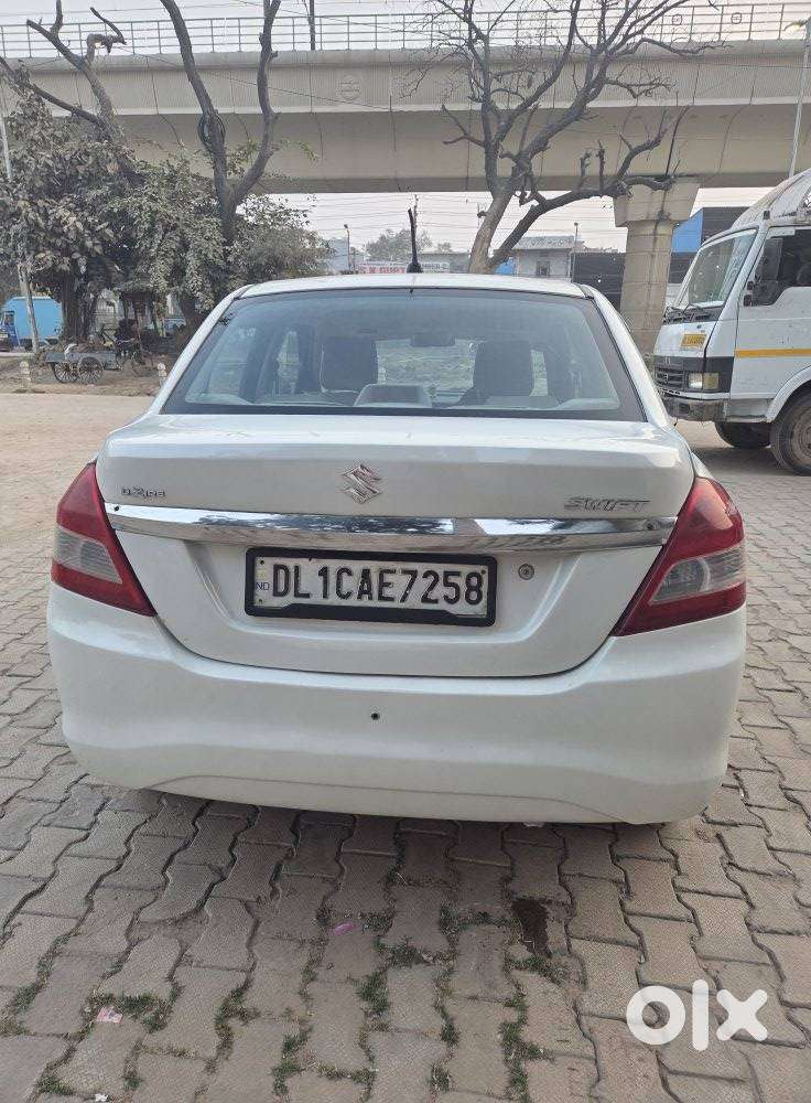 Maruti Suzuki Swift Dzire Lxi Option, 2015, Cng & Hybrids