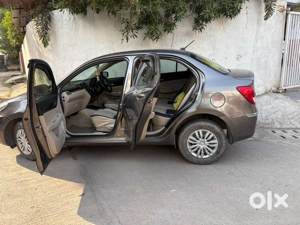 Maruti Dzire Vxi Ags 2019