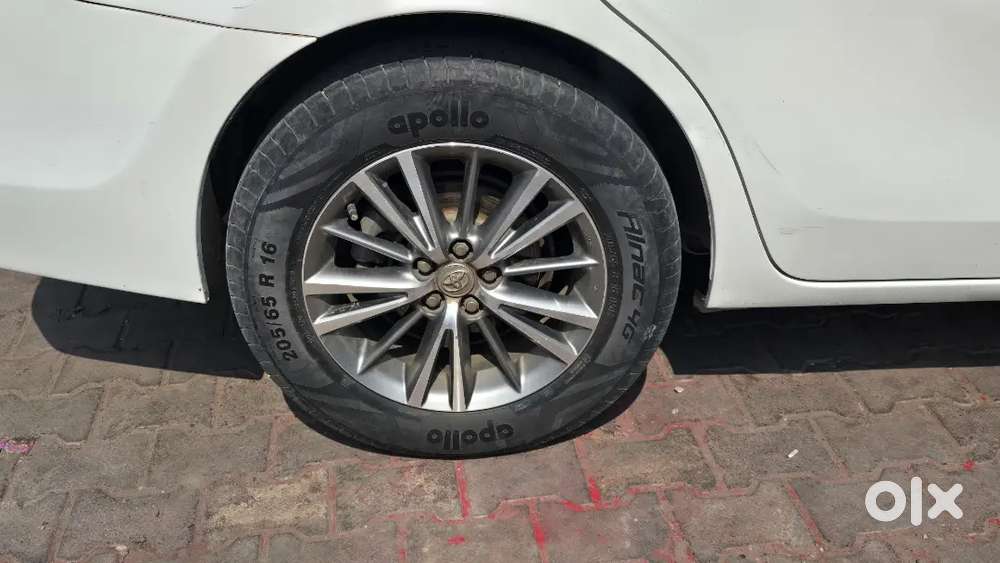 Toyota Corolla Altis 2014