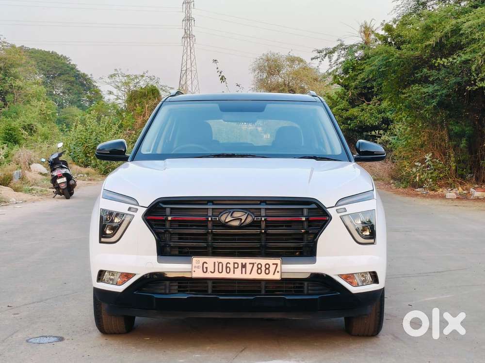 Hyundai Creta 1.5 S Plus Knight Petrol Dual Tone, 2023, Petrol