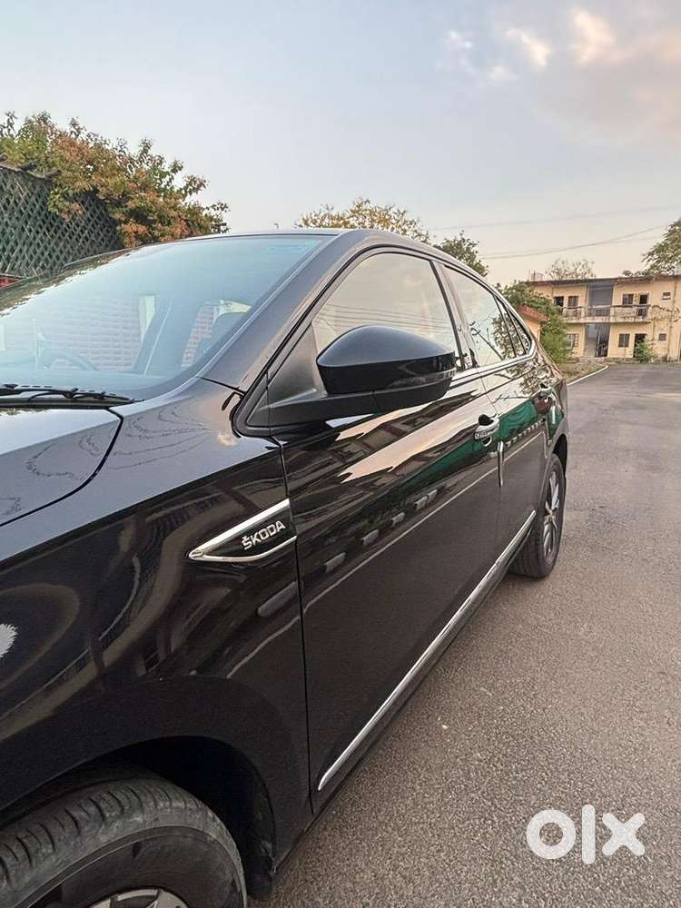 Skoda Slavia 2024 Petrol- Showroom Condition