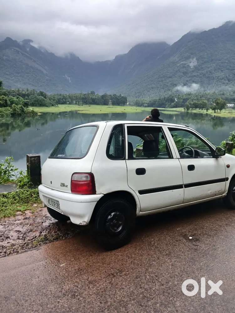 Maruti Zen White Saloon