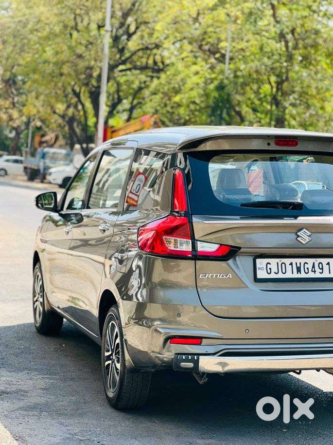 Maruti Suzuki Ertiga Zxi Plus Shvs, 2022, Petrol