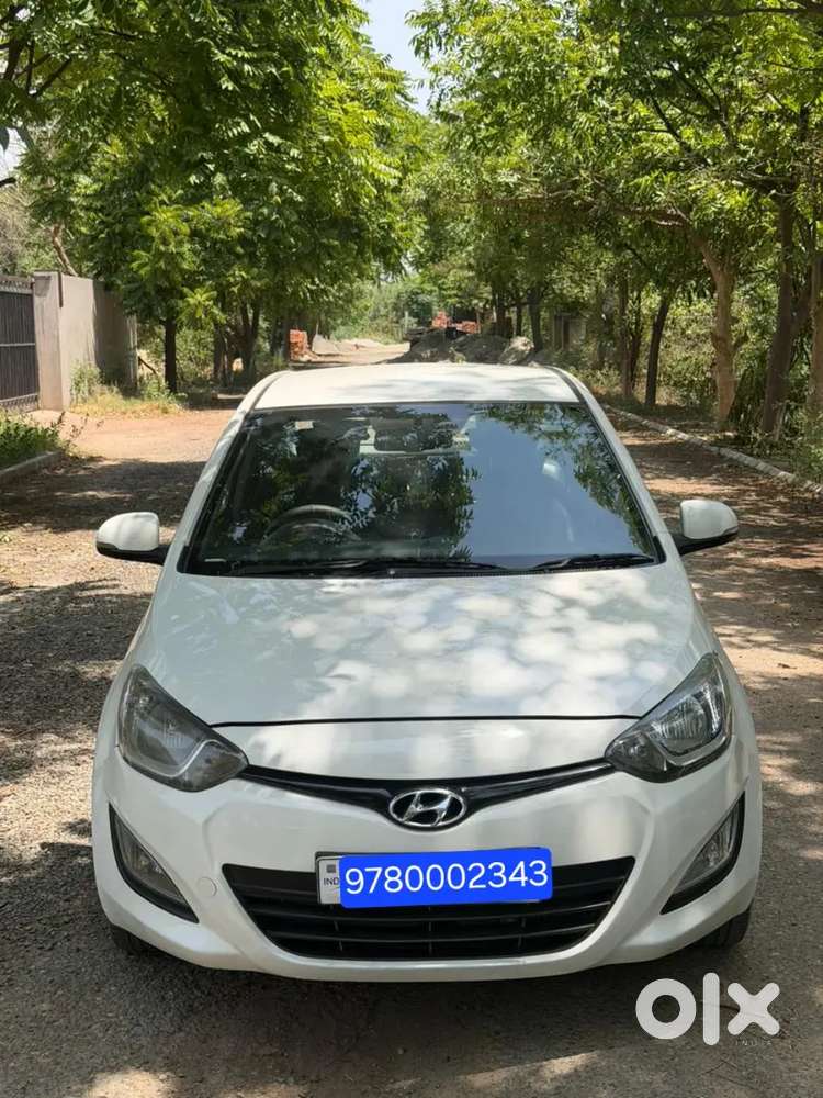 I20 Sportz 
2012 Model First Owner