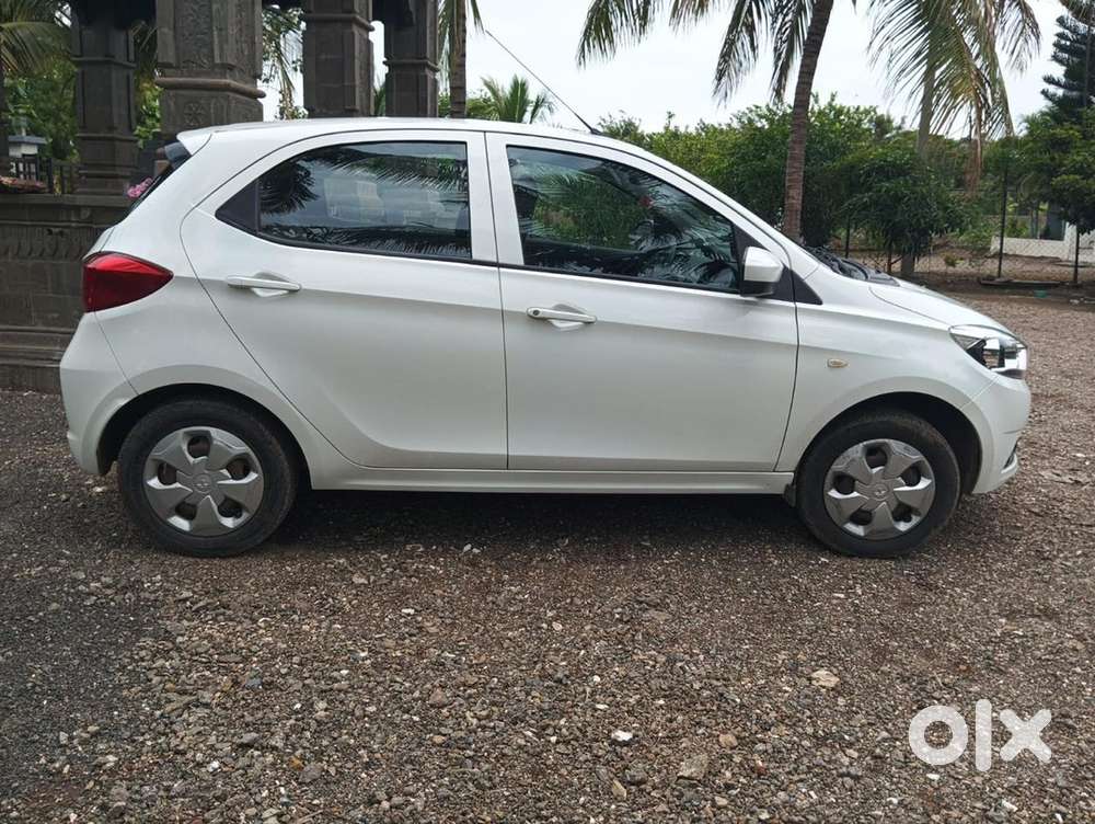 Tata Tiago Petrol 2018