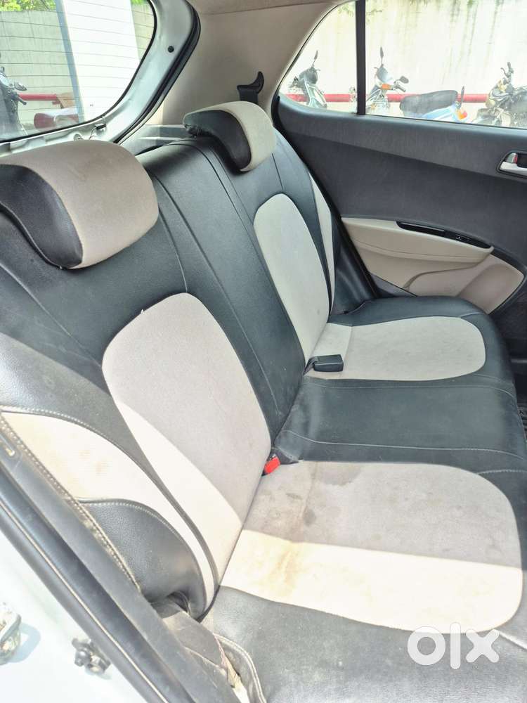 Hyundai Grand I10 Asta 1.1 Crdi (o), 2014, Petrol