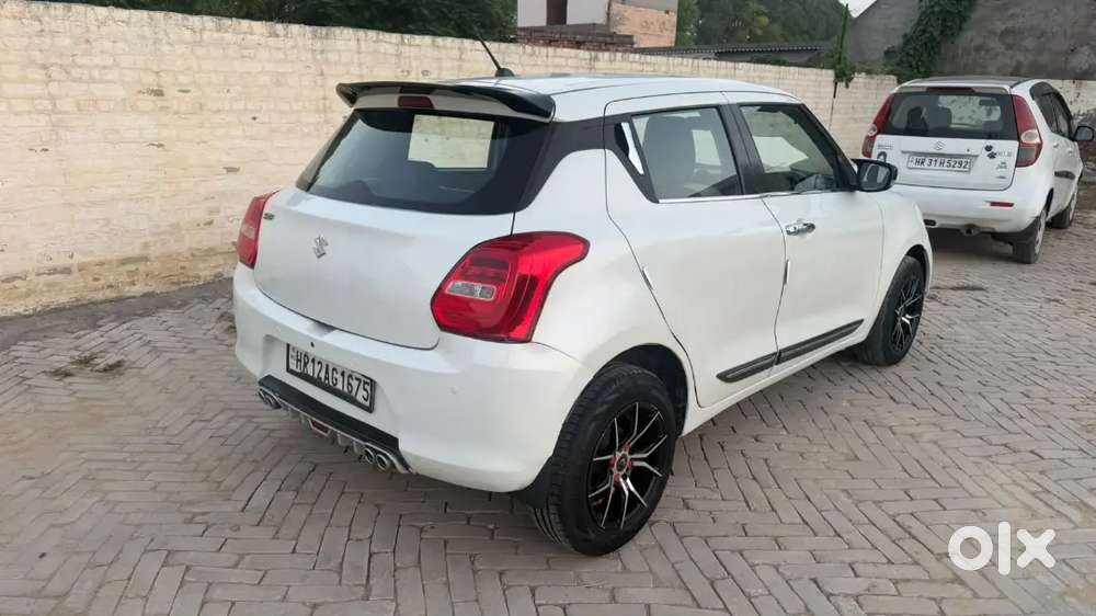 Maruti Suzuki Swift Vxi 2018