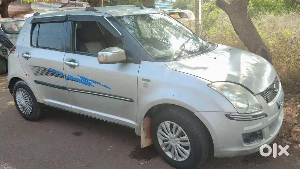 Maruti Suzuki Swift 2010 Diesel 60000 Km Driven