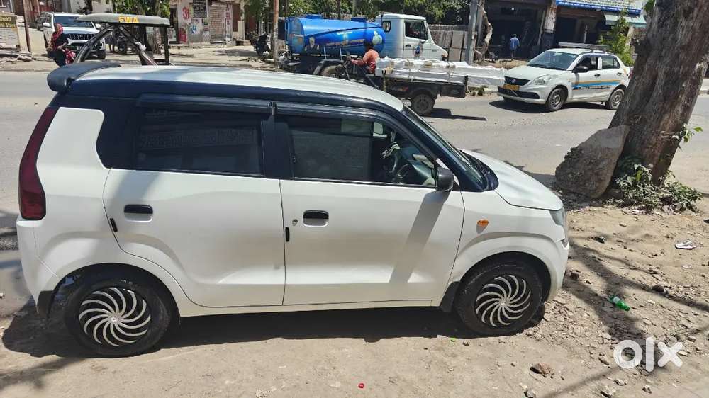 Wagonr Lxi 2021 Model White Colour Recently New Tyre Change Apolo