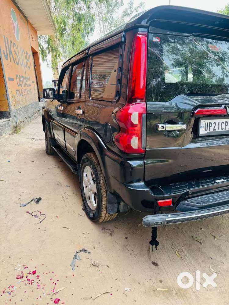 Mahindra Scorpio Classic 2021 Diesel Manual
