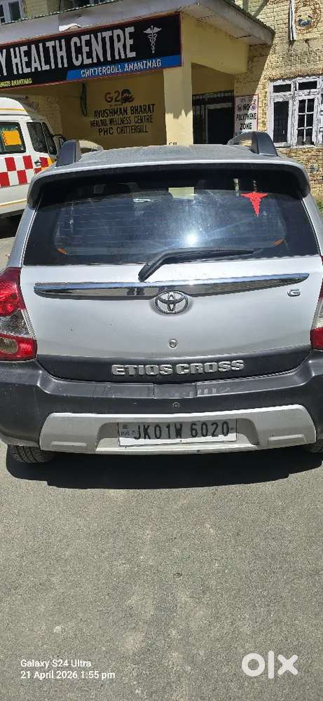 Etios Cross